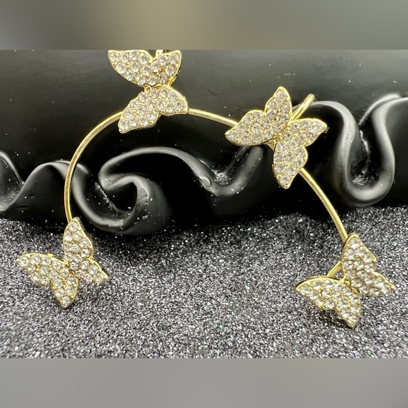New Gold Butterfly Ear Cuff - No Piercings Needed - w/ Crystal Accents Left Cuff - Picture 10 of 16
